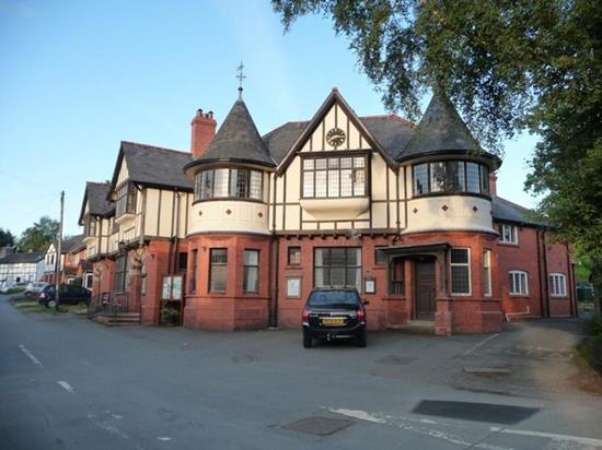 Neuadd Bentref Llandinam Village Hall